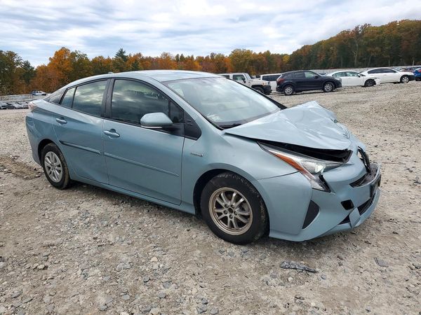 2016 TOYOTA PRIUS One/Two — Passenger 3/4