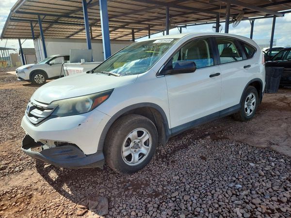 2013 HONDA CRV LX — Front 3/4