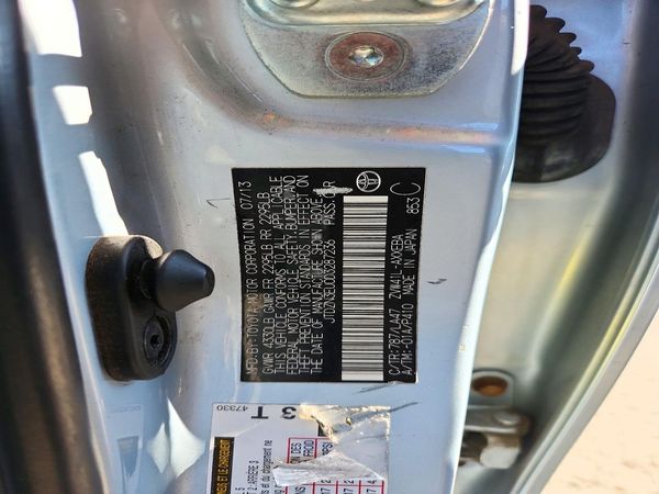 2013 TOYOTA PRIUS — VINS