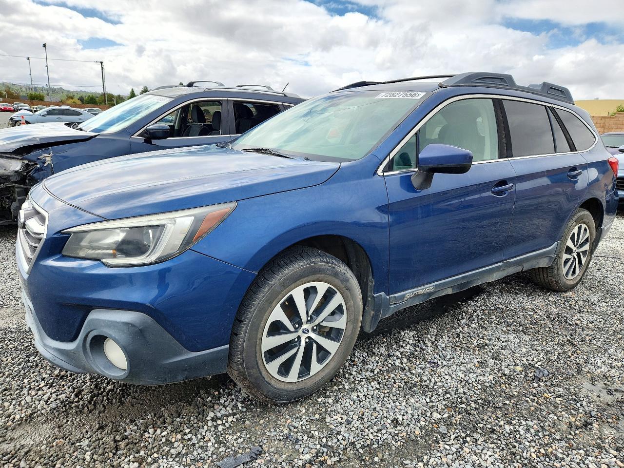 2019 SUBARU OUTBACK Premium+ES — Front 3/4