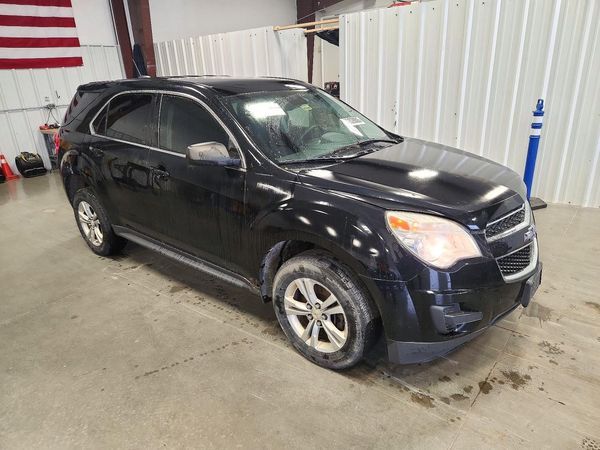 2015 CHEVROLET EQUINOX LS — Passenger 3/4