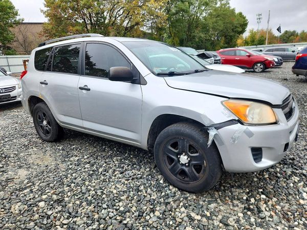 2012 TOYOTA RAV4 Standard — Passenger 3/4