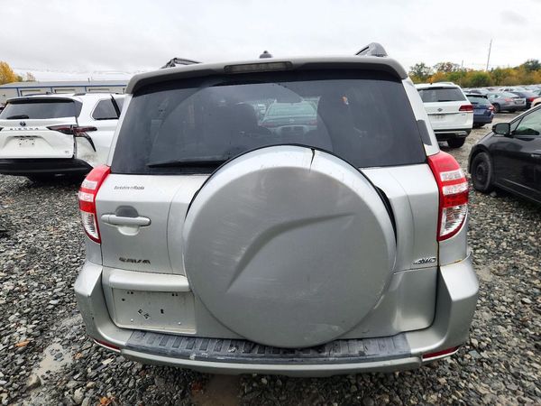 2012 TOYOTA RAV4 Standard — DIRR
