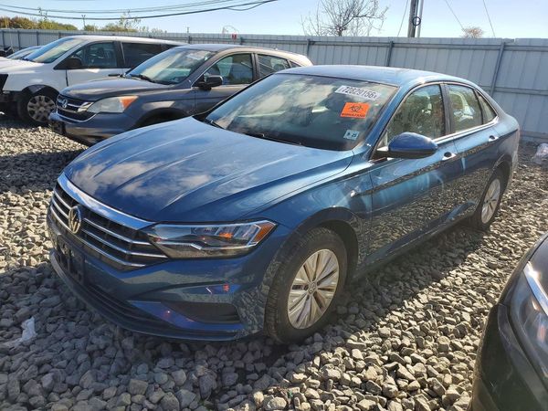 2020 VOLKSWAGEN JETTA S, SE, R-Line — Front 3/4