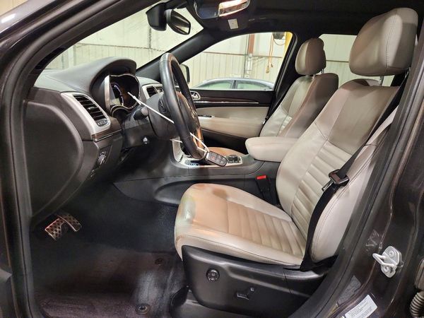 2018 JEEP GRAND CHEROKEE Limited — DENT