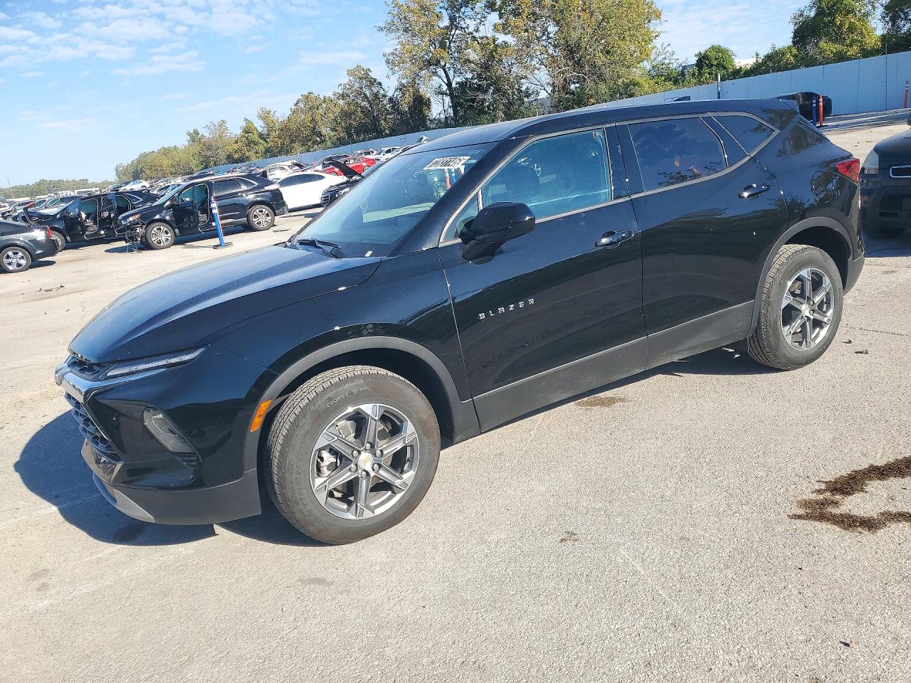 2026 CHEVROLET BLAZER 2LT — Front 3/4