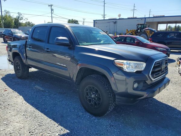 2019 TOYOTA TACOMA SR5 — Passenger 3/4
