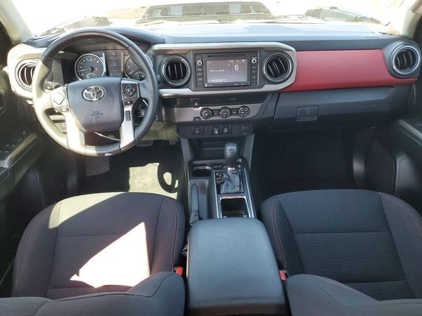 2019 TOYOTA TACOMA SR5 — CKPT