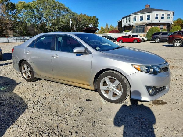 2013 TOYOTA CAMRY — Passenger 3/4