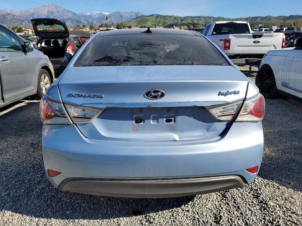 2012 HYUNDAI SONATA Middle level