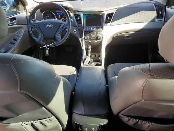 2012 HYUNDAI SONATA Middle level