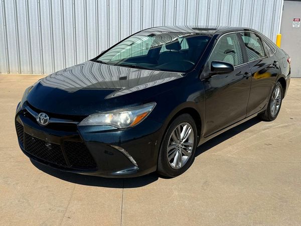2015 TOYOTA CAMRY