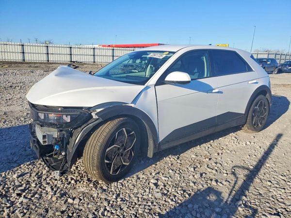 2024 HYUNDAI IONIQ SEL — Front 3/4