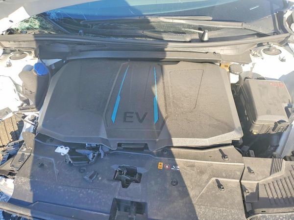 2024 HYUNDAI IONIQ SEL — Engine bay