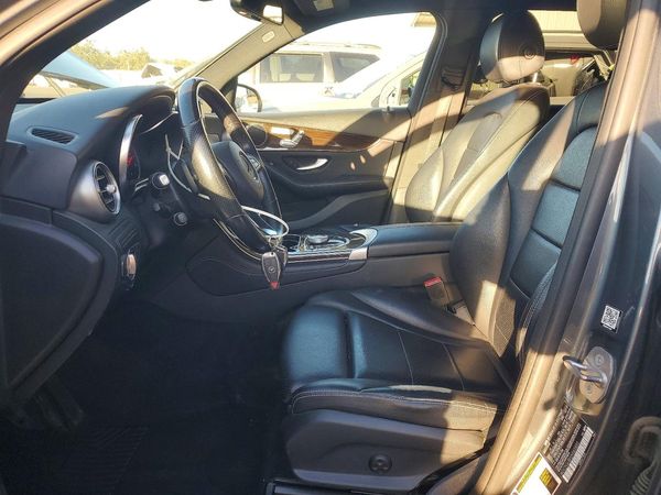 2018 MERCEDES-BENZ GLC GLC300 — DENT