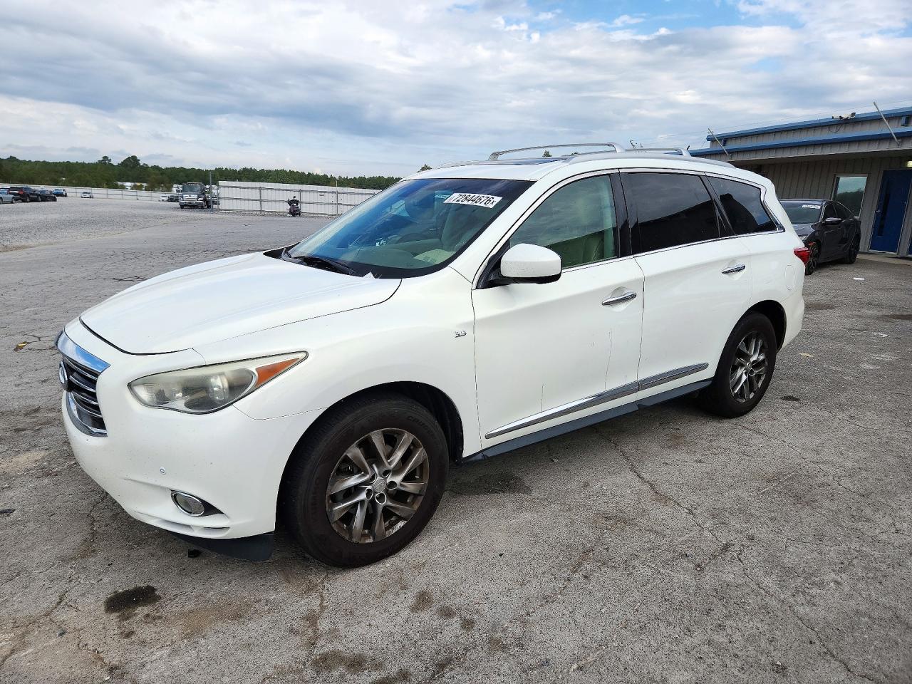 2014 INFINITI QX60 — Front 3/4