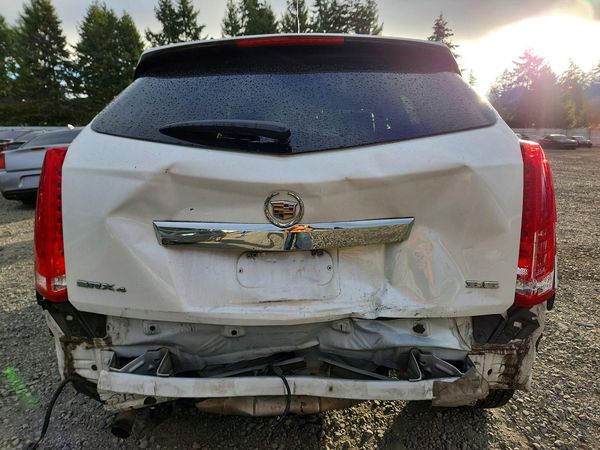 2014 CADILLAC SRX Luxury — DIRR