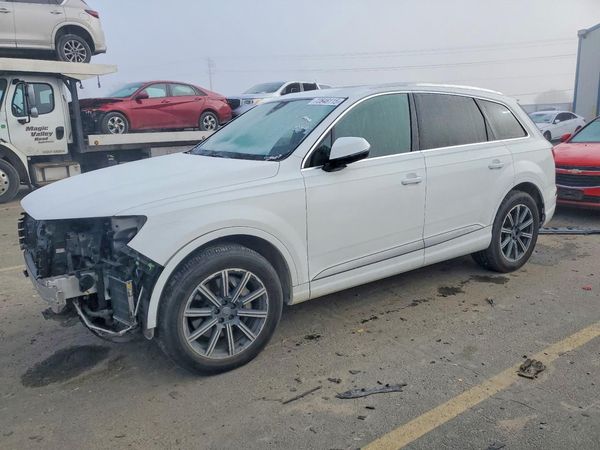 2017 AUDI Q7 quattro Prestige