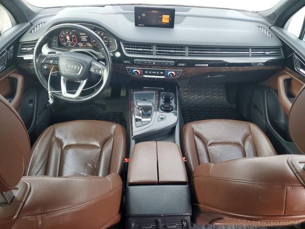 2017 AUDI Q7 quattro Prestige