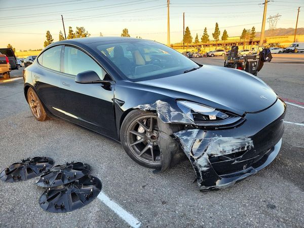 2022 TESLA MODEL 3 — Passenger 3/4