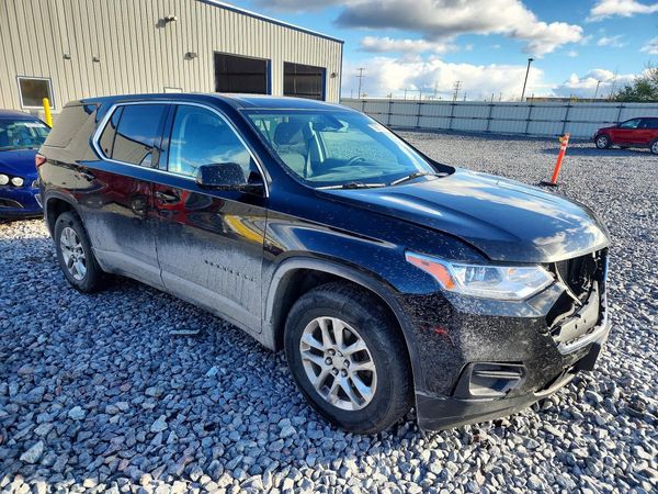 2018 CHEVROLET TRAVERSE LS — Passenger 3/4