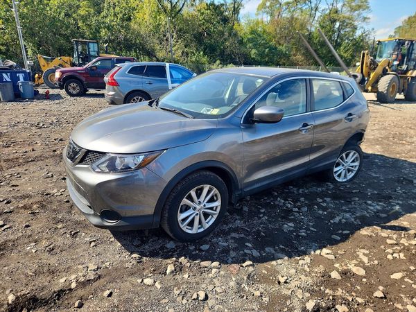 2018 NISSAN ROGUE — Front 3/4