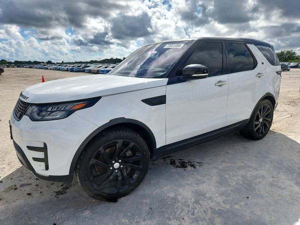 2018 LAND ROVER DISCOVERY HSE Luxury — Front 3/4