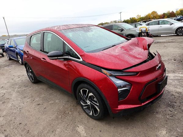 2023 CHEVROLET BOLT 2LT — Passenger 3/4