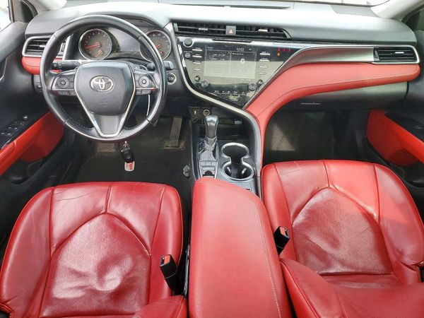 2019 TOYOTA CAMRY XSE