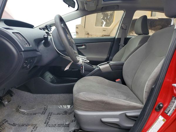 2015 TOYOTA PRIUS
