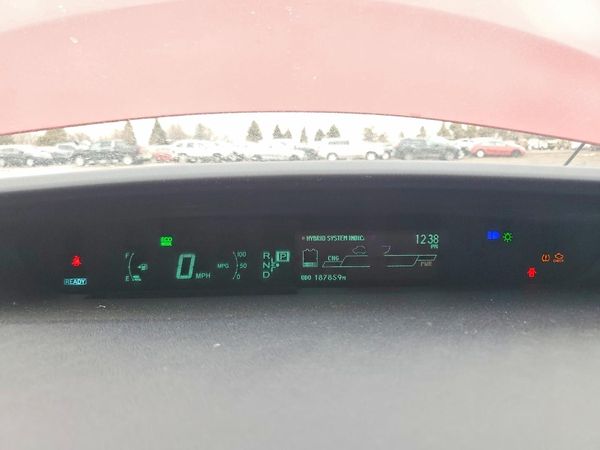 2015 TOYOTA PRIUS