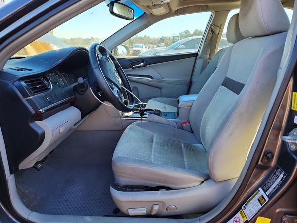 2012 TOYOTA CAMRY