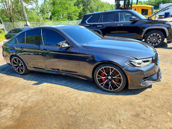 2023 BMW M5 — Passenger 3/4