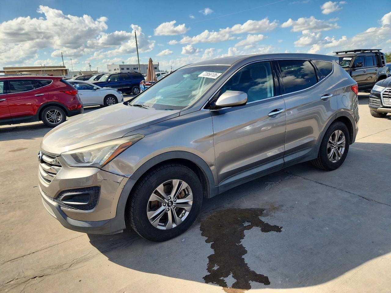 2015 HYUNDAI SANTA FE GL — Front 3/4