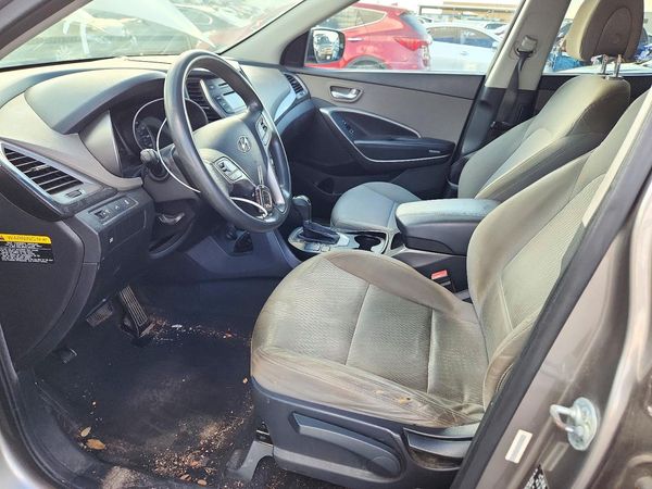 2015 HYUNDAI SANTA FE GL — DENT