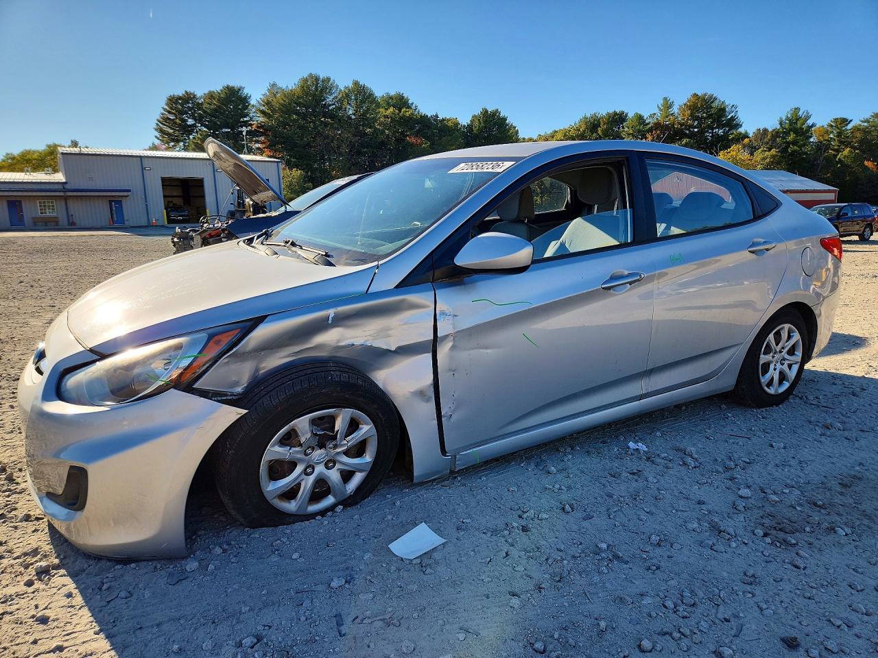 2013 HYUNDAI ACCENT GLS, GS — Front 3/4