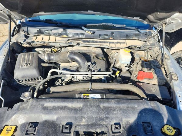 2018 RAM 2500 SLT — Engine bay