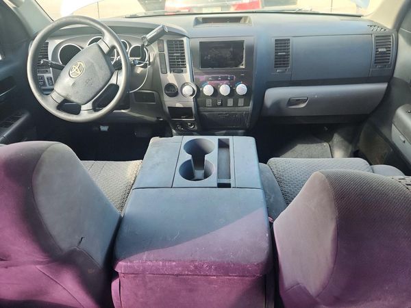 2012 TOYOTA TUNDRA SR5 — CKPT