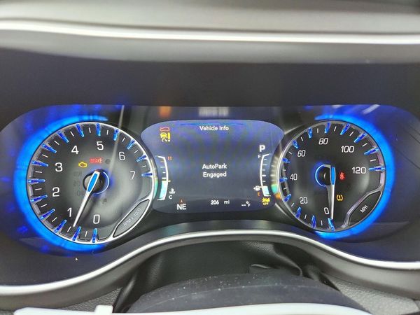 2027 CHRYSLER PACIFICA Limited — ODOM
