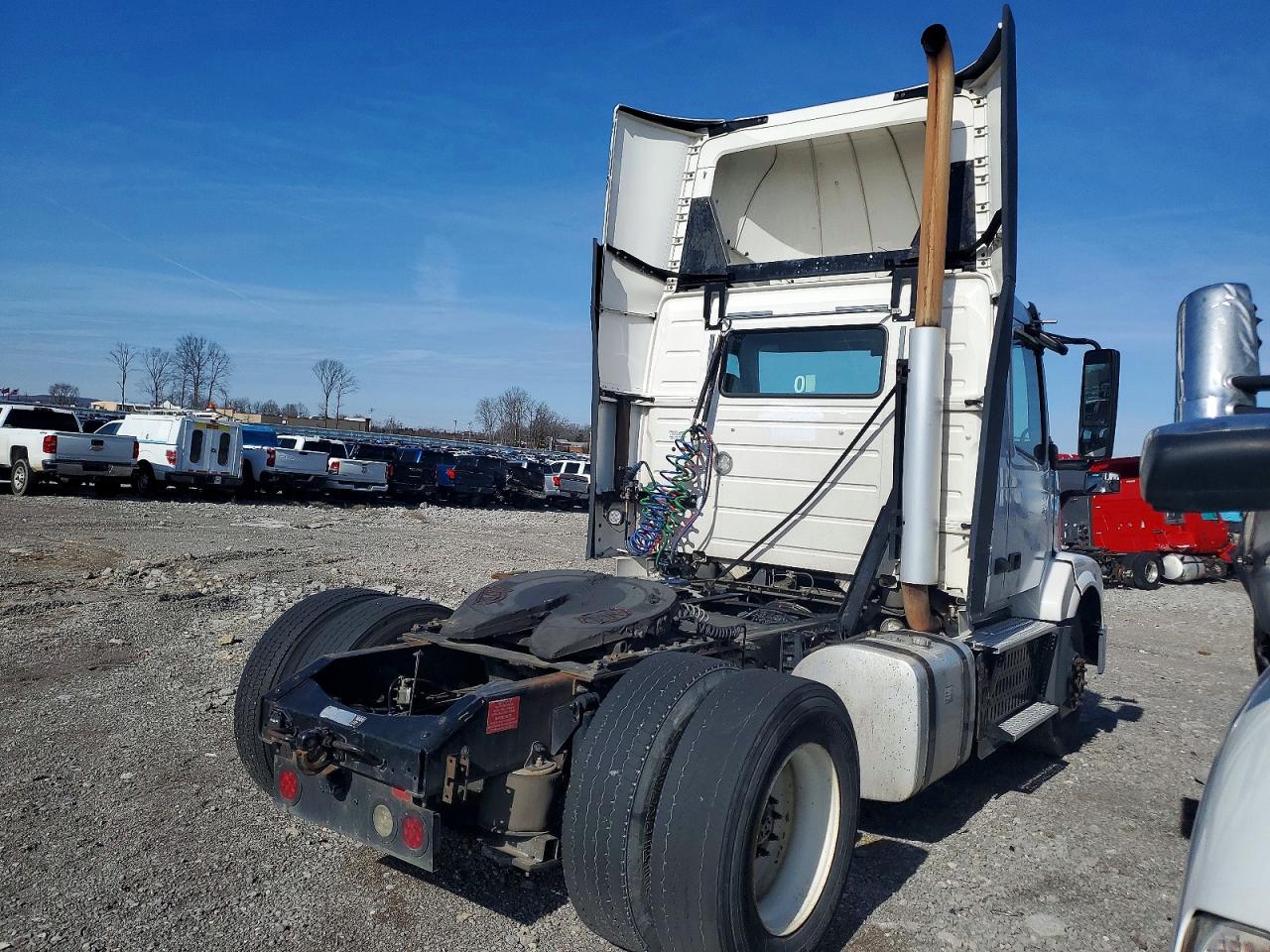 2016 VOLVO VN VNL
