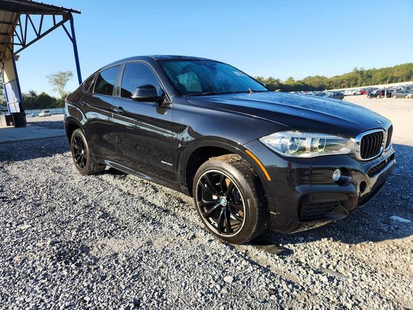2015 BMW X6 xDrive35i — Passenger 3/4