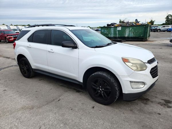 2017 CHEVROLET EQUINOX LT / FL — Passenger 3/4
