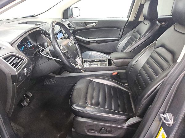 2022 FORD EDGE SEL — DENT