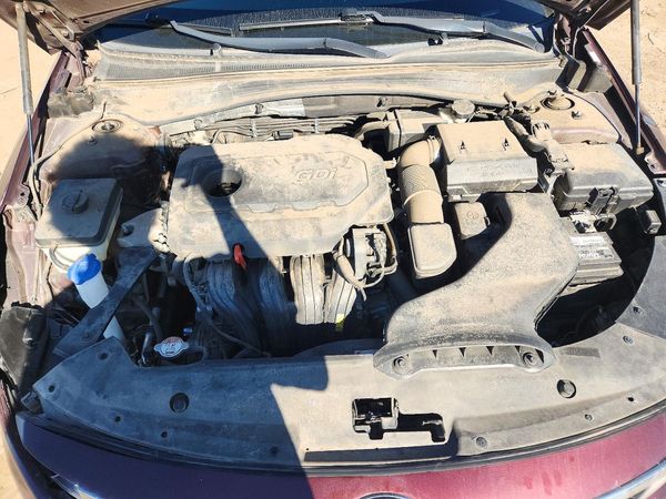 2018 KIA OPTIMA LX — Engine bay