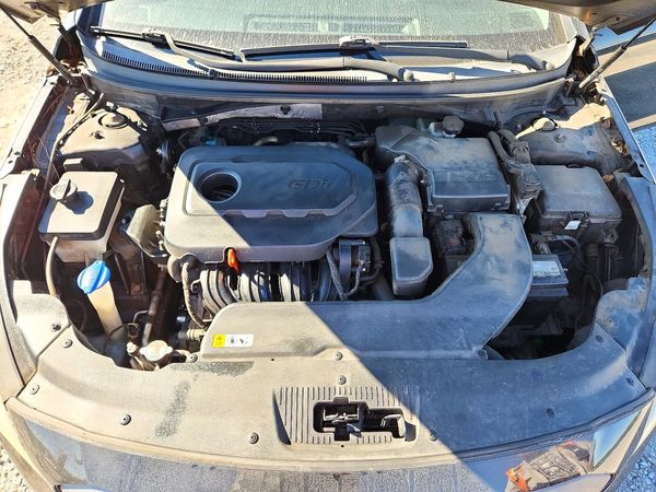 2015 HYUNDAI SONATA — Engine bay
