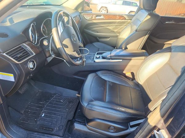 2014 MERCEDES-BENZ ML ML350 4-MATIC — DENT