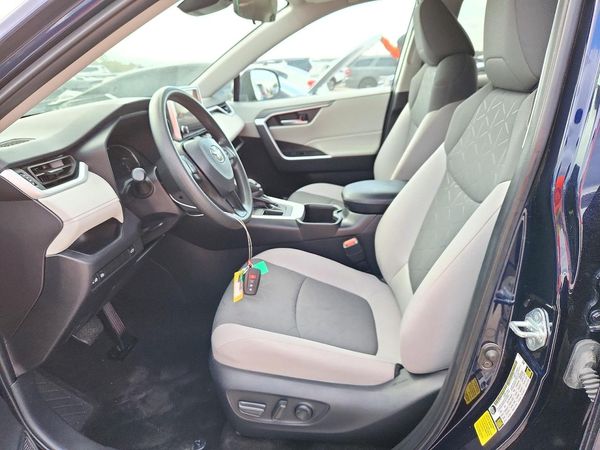 2025 TOYOTA RAV4 — DENT