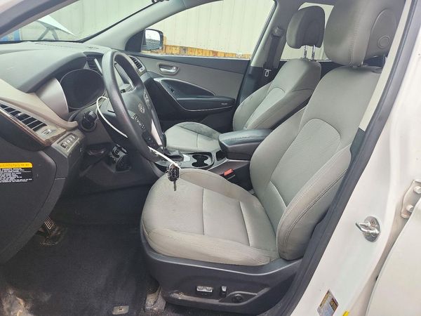 2017 HYUNDAI SANTA FE — DENT