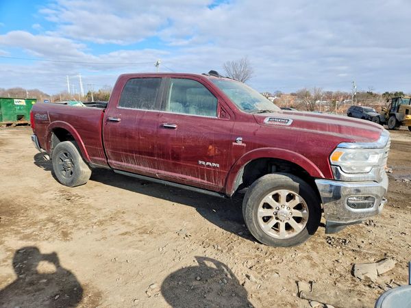 2021 RAM 2500 Laramie — Passenger 3/4