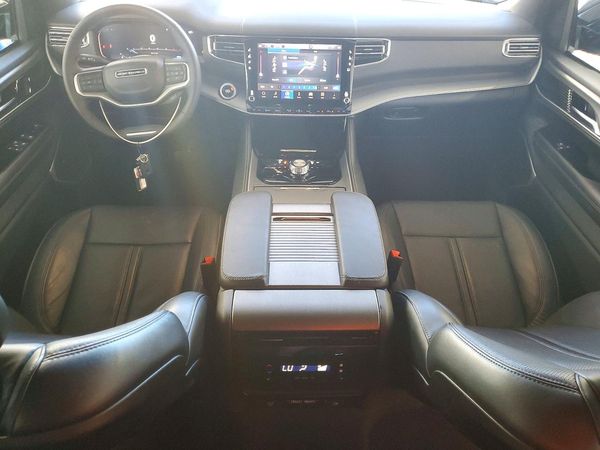 2026 JEEP GRAND WAGONEER Limited — CKPT